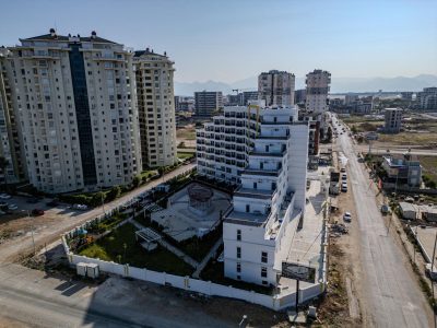 Uzun dönem kiralık yeni 1+1 Altıntaş'ta Antalya